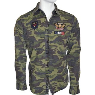 Brandneu Modisches Herrenhemd CARISMA im Militarystyle...